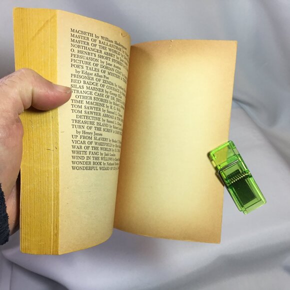 Tom Sawyer Abroad and Tom Sawyer Detective by Mark Twain 1968 Vintage Paperback - Picture 8 of 8